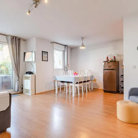 Hortensia Apartment